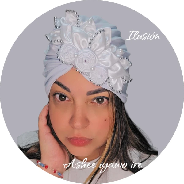 Turbante iluminación's foto | Ashee Iyawo Ire |  BizneCubano