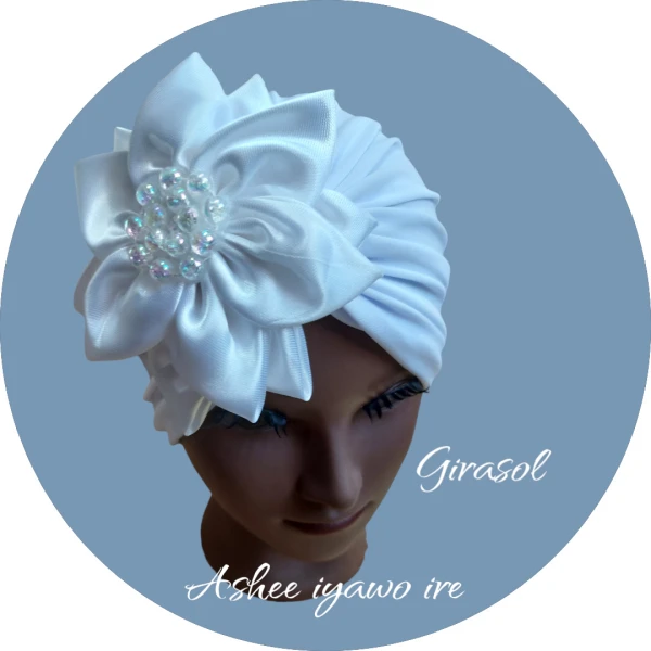 Girasol's foto | Ashee Iyawo Ire |  BizneCubano