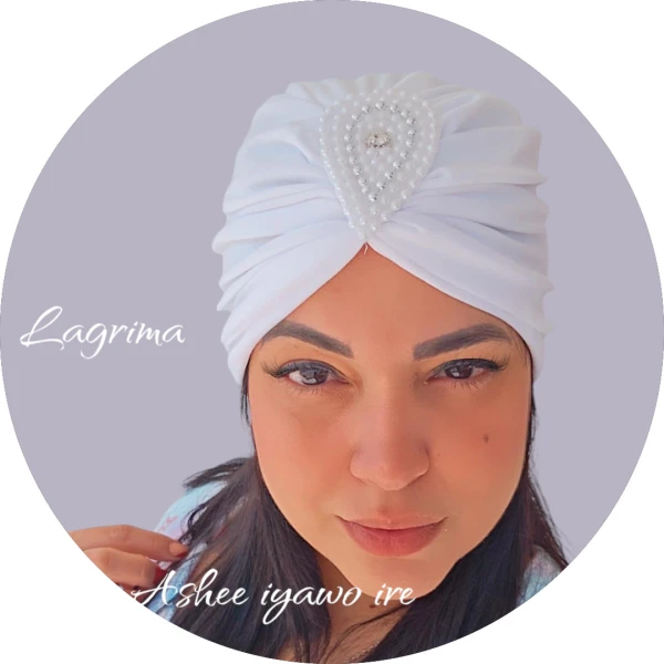 Lagrima's foto | Ashee Iyawo Ire |  BizneCubano