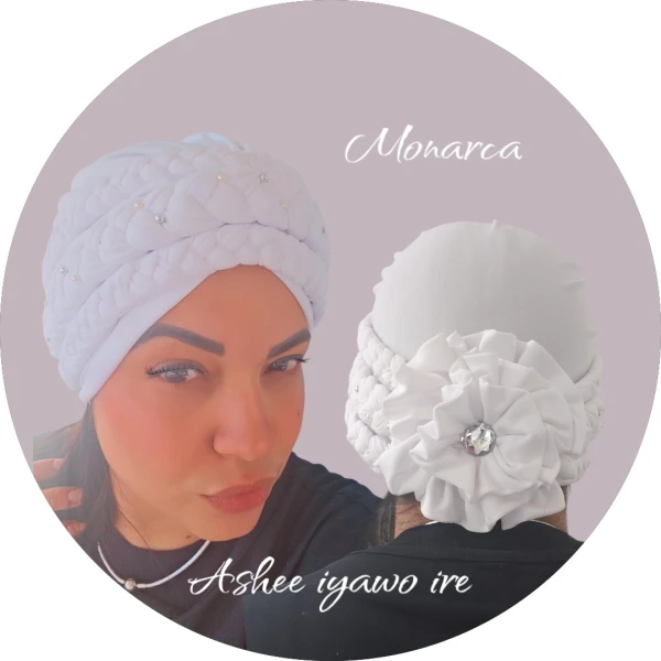 Monarca's foto | Ashee Iyawo Ire |  BizneCubano