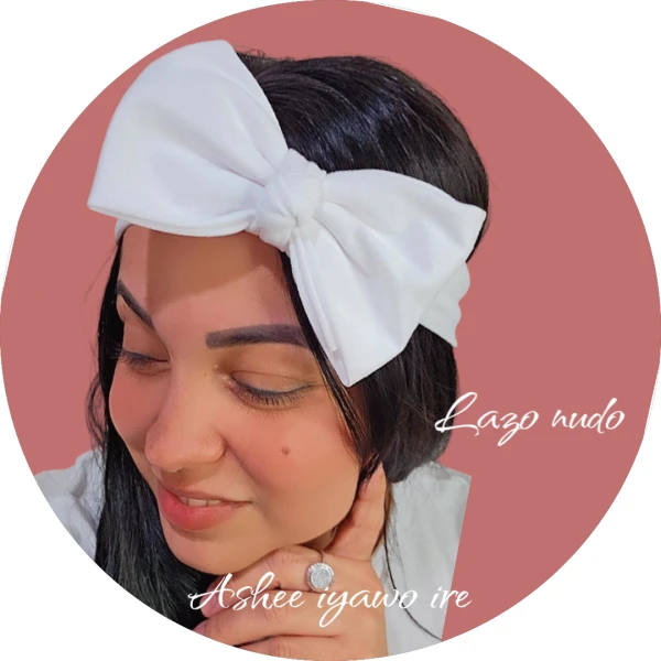 Cinta lazo nudo's foto | Ashee Iyawo Ire |  BizneCubano
