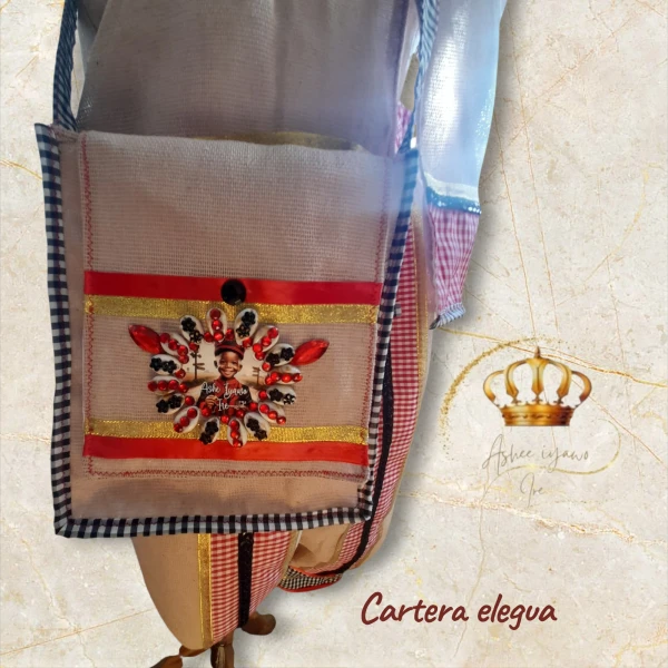 Cartera elegua's foto | Ashee Iyawo Ire |  BizneCubano